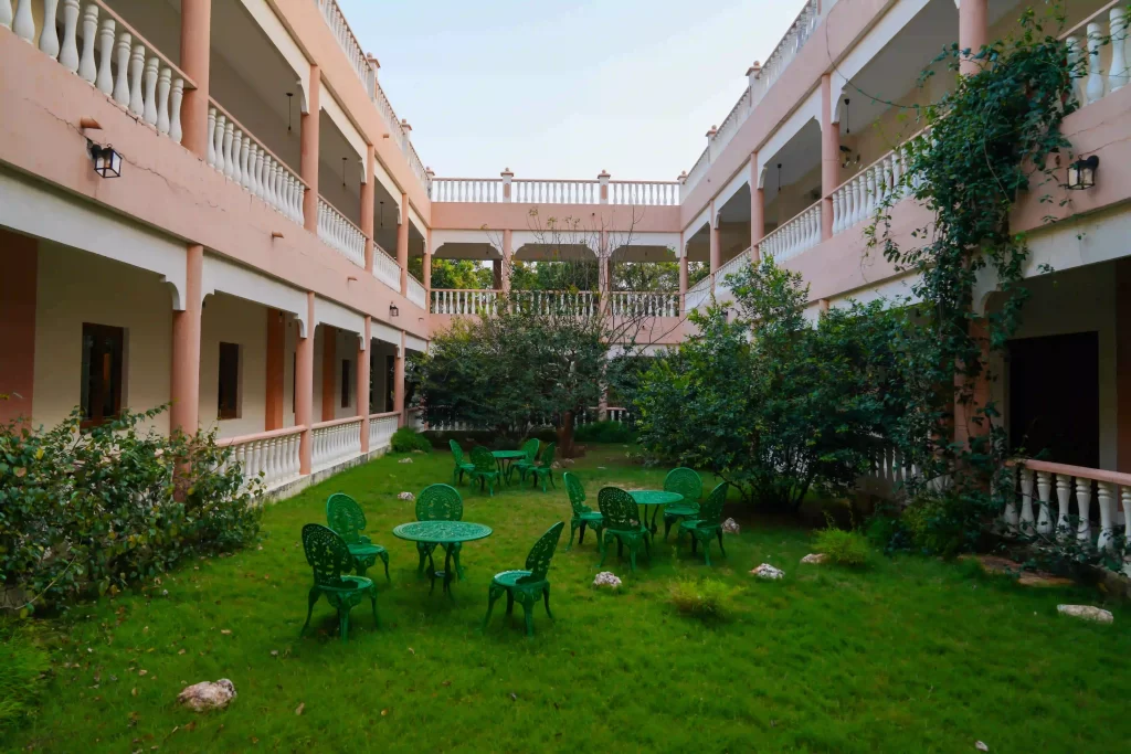 Sattva Rooms Executive5